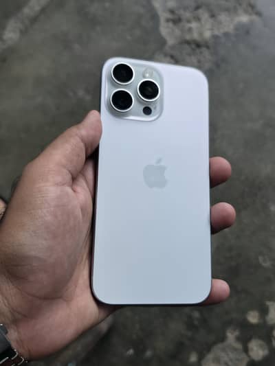 Apple iPhone 16 Pro Max JV