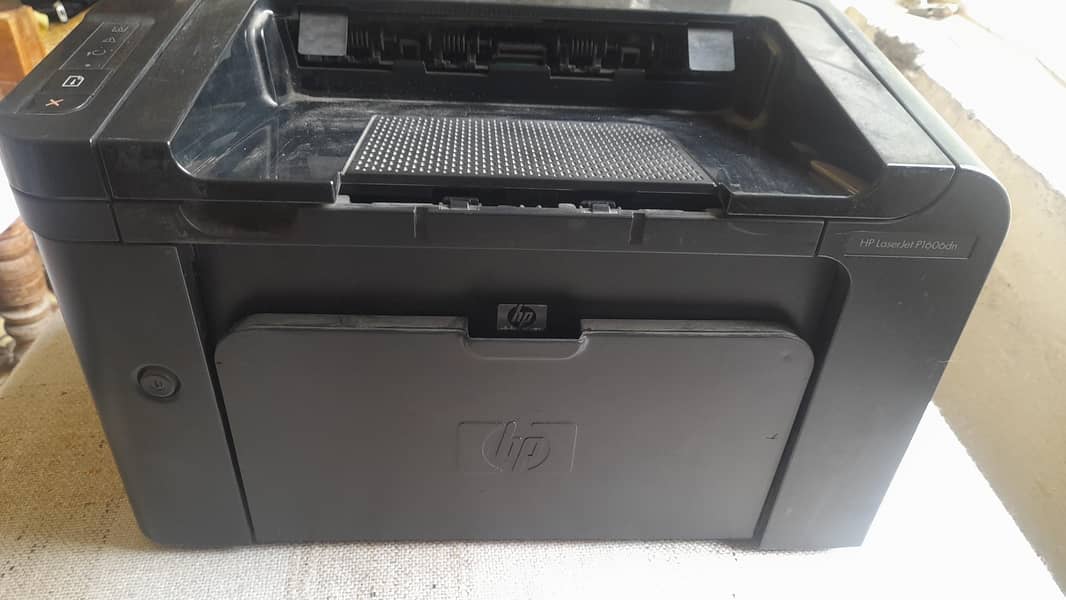 HP Printer 1606 dn 2
