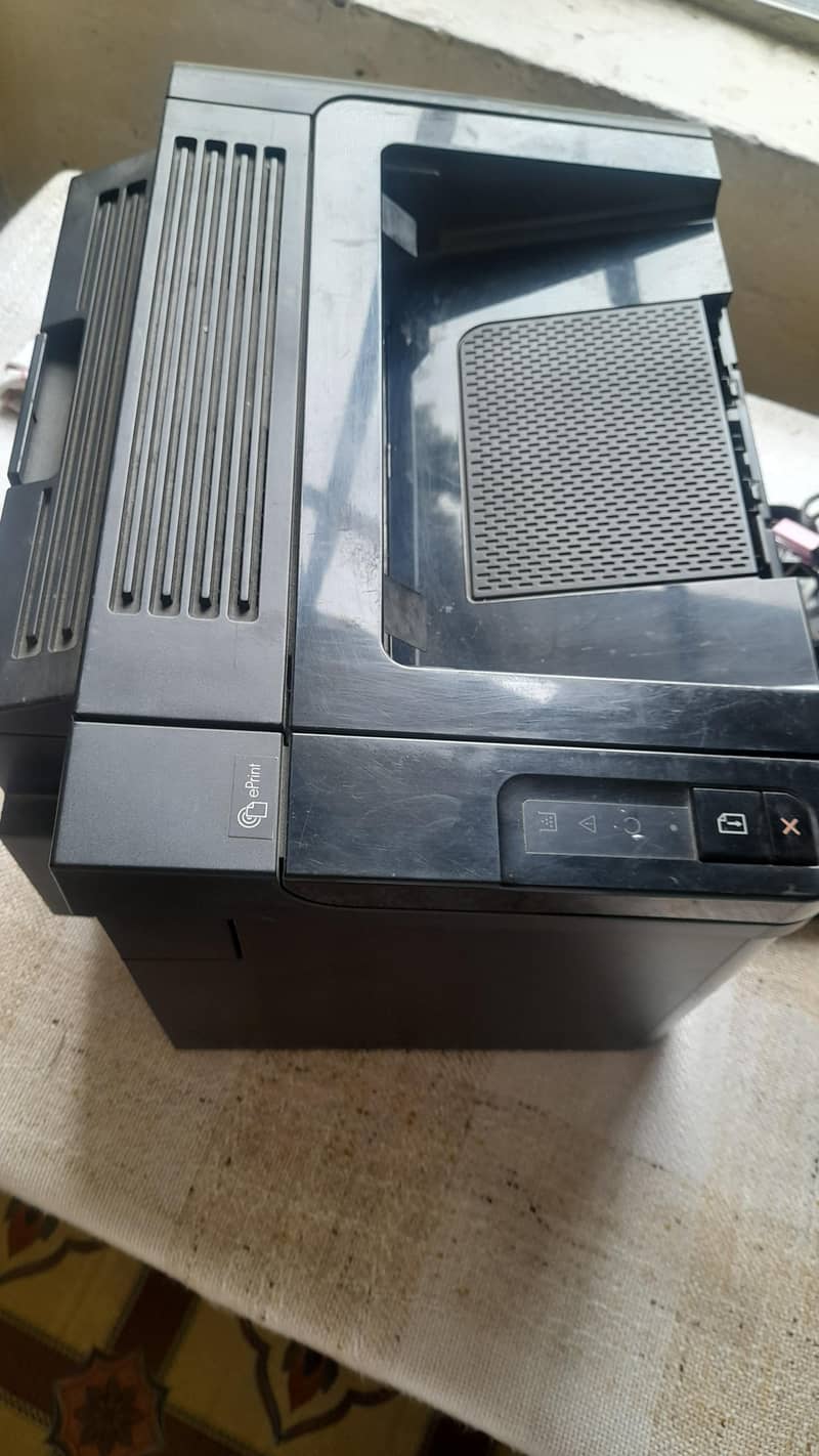 HP Printer 1606 dn 5