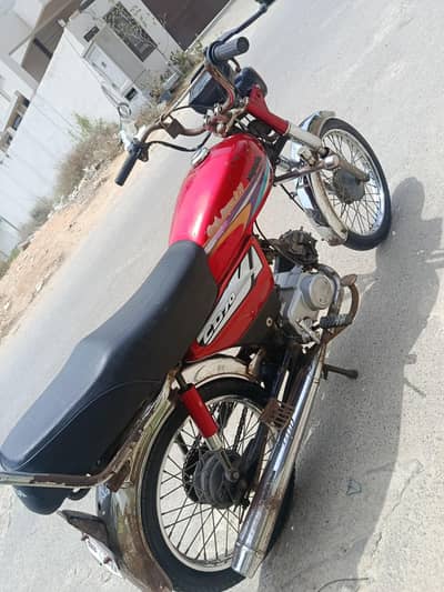 Honda C. D