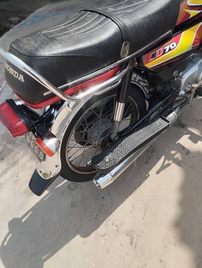 Honda CD 70 1998 model