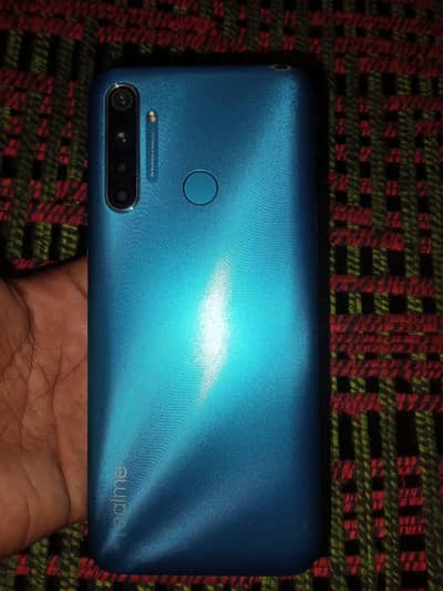 realme 5i