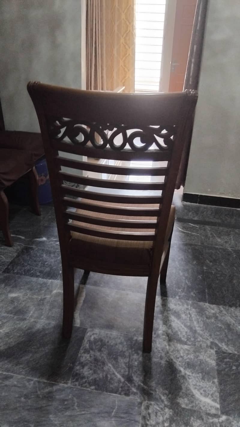 Eight sitter Dining table 2