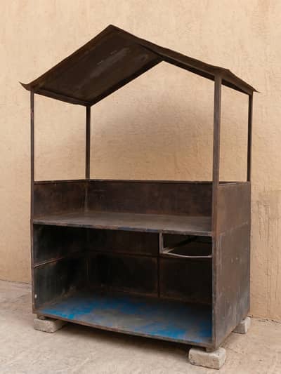 Heavy Duty Iron Food Counter / Commercial Stall with Roof