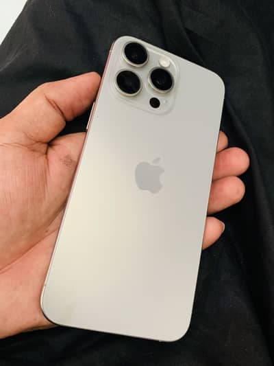 Apple iPhone 15 Pro Max (JV)