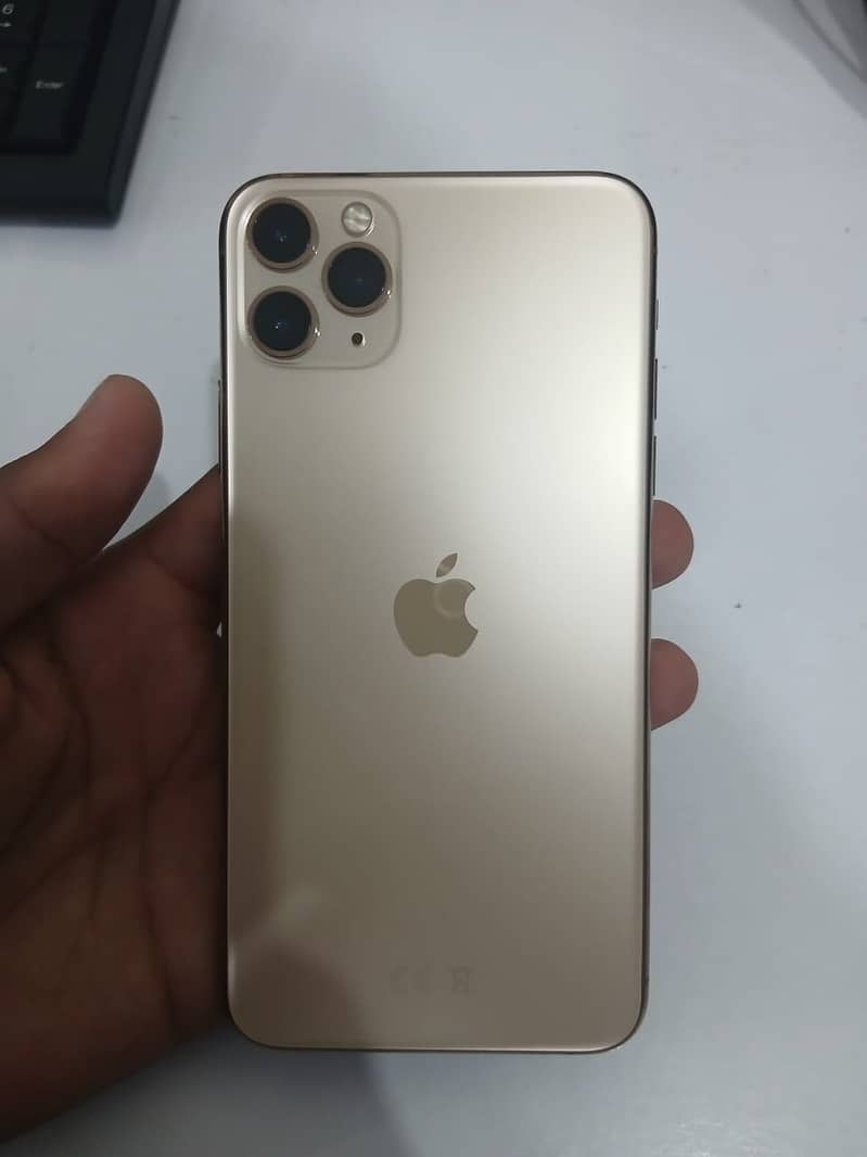 Apple iPhone 11 Pro Max 2