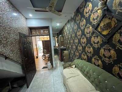 Marghzar Officers Colony House Sized 563 Square Feet