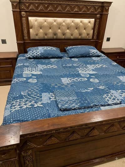 Bed with 2 side tables, Dressing Table, 2 antique coffee chairs table