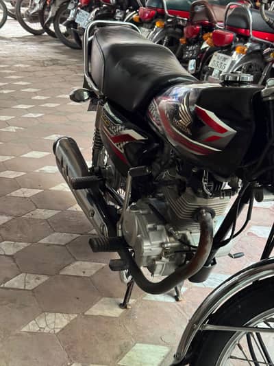 honda 125 2024 model 10by9.5