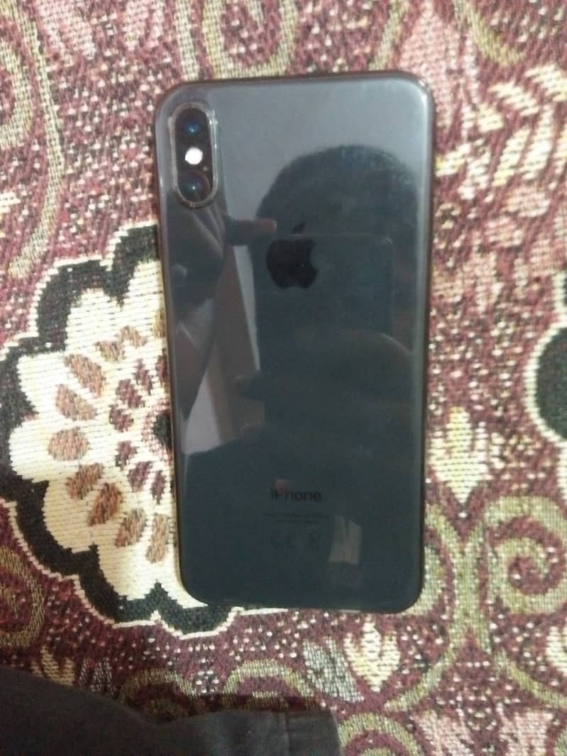 Apple iPhone X 1