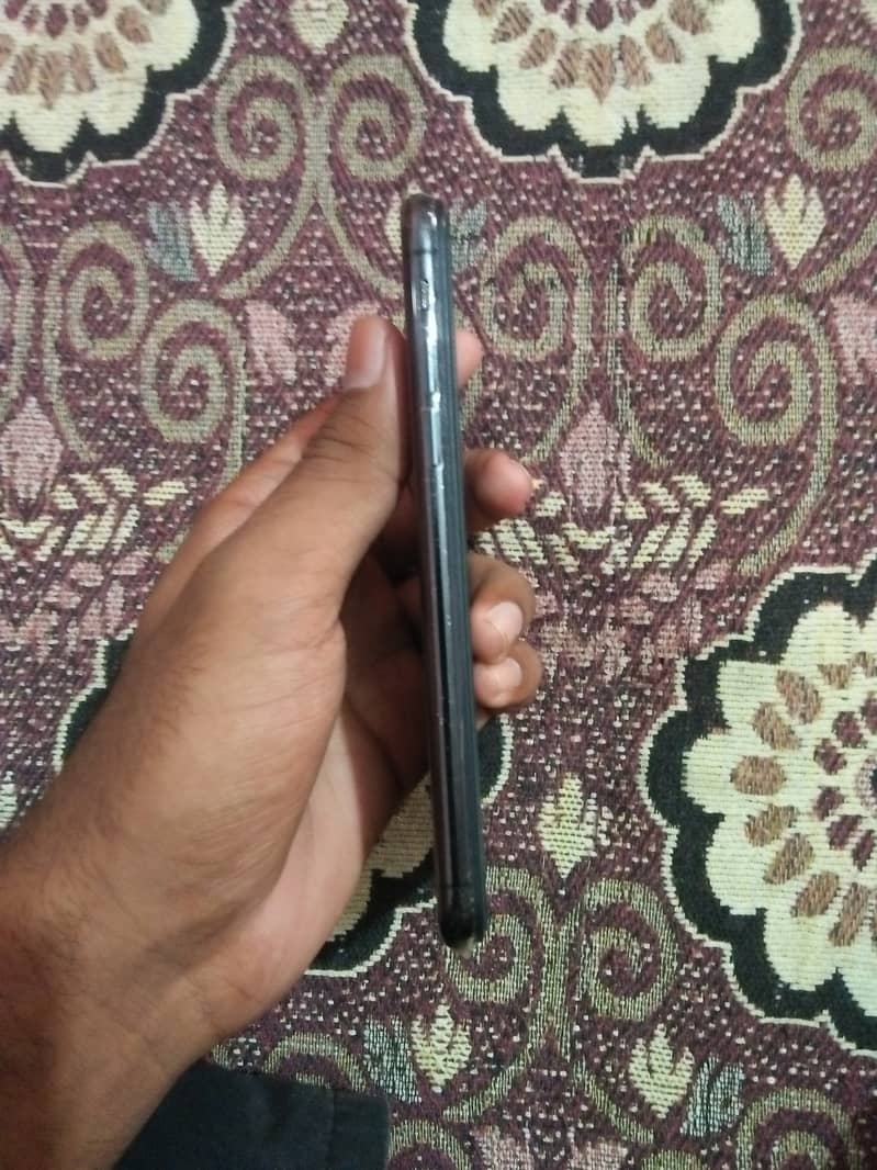 Apple iPhone X 2