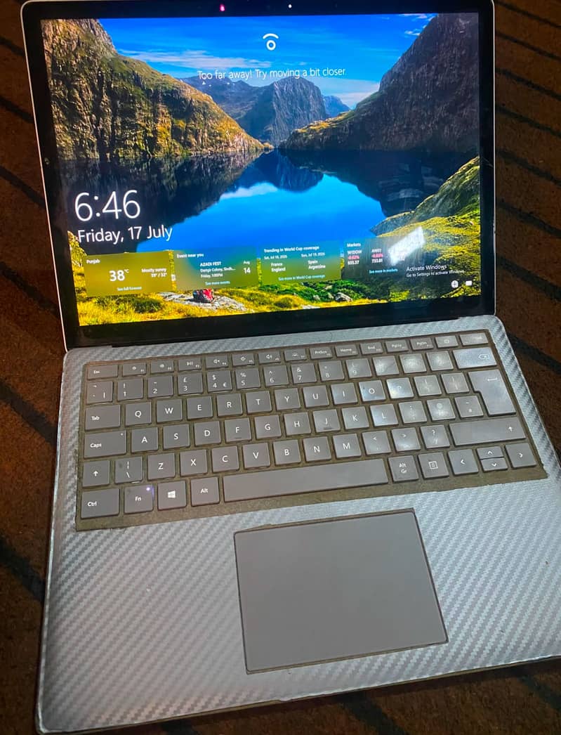 Surface 8th generation i5 0