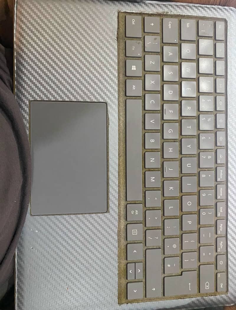 Surface 8th generation i5 2