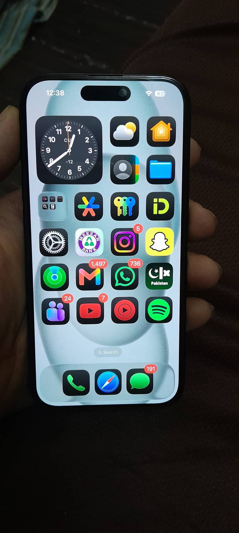 Apple iPhone 15 5