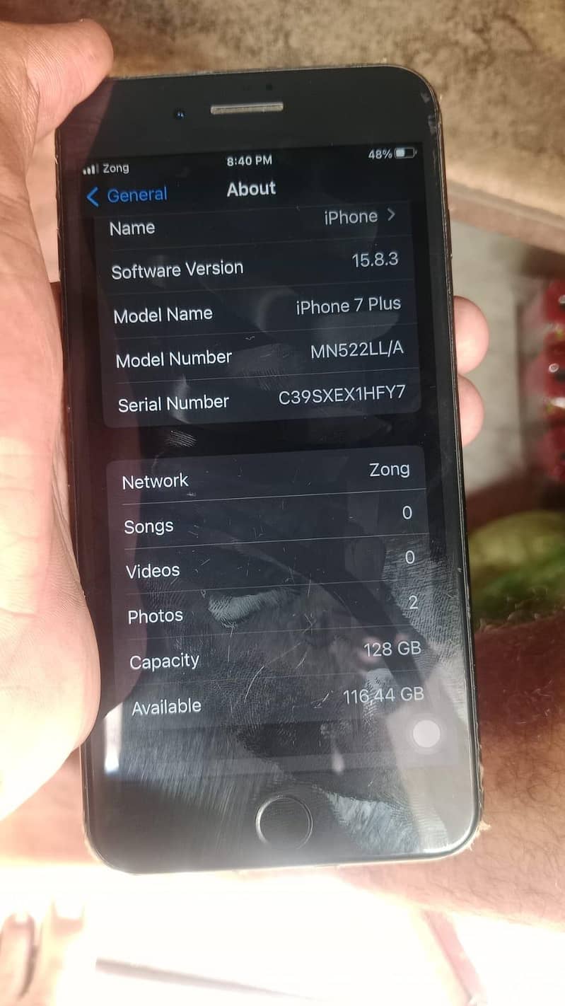 Apple iPhone 7 Plus 2