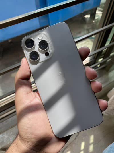 iPhone 15 Pro Max HK model
