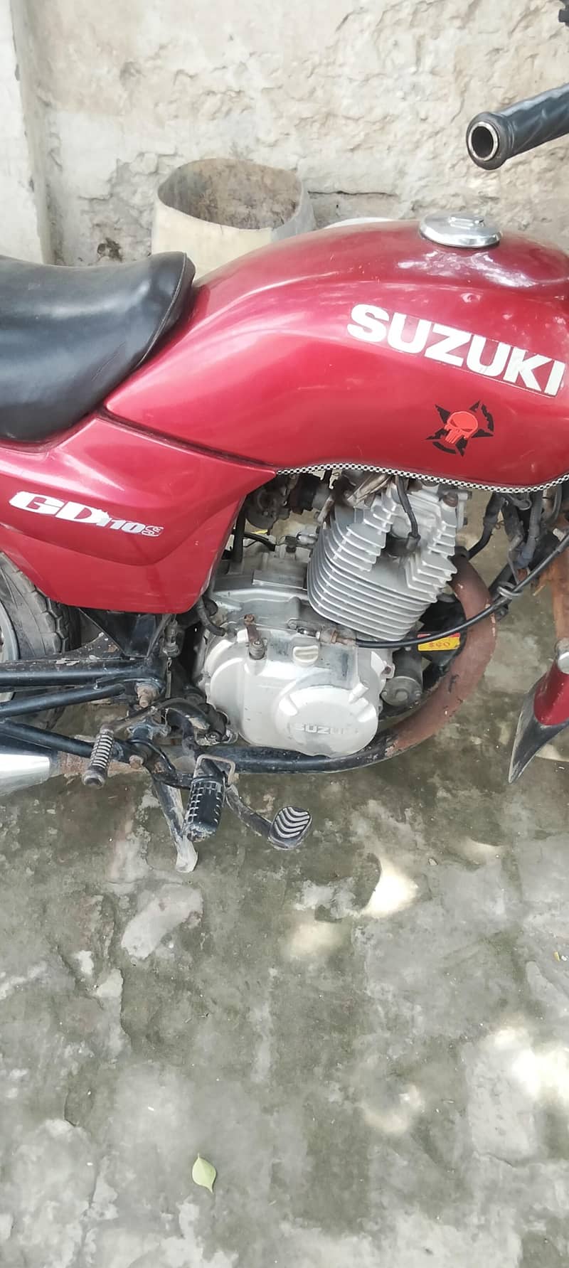 Suzuki 1