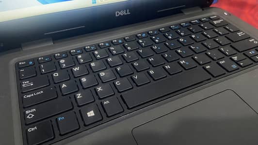 Dell latitude 3310 Core i3 8th Generation windows 11