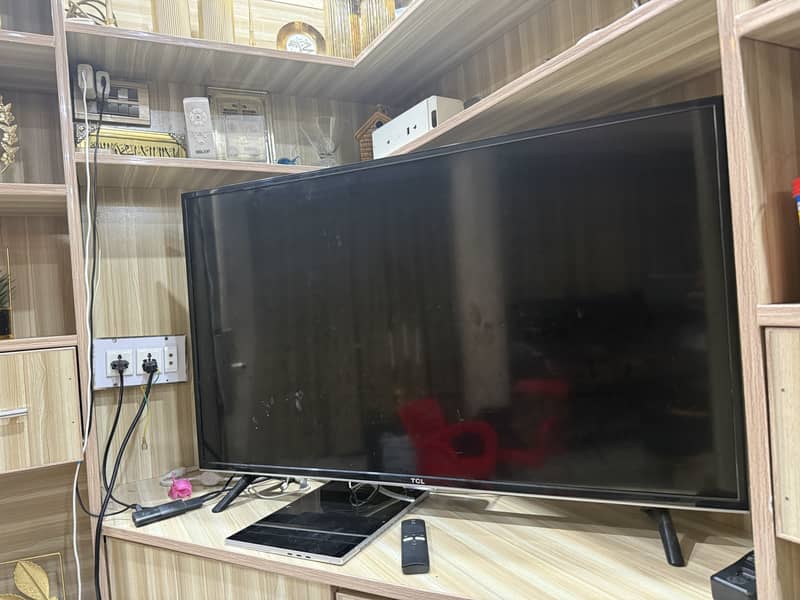 TCL 40 1
