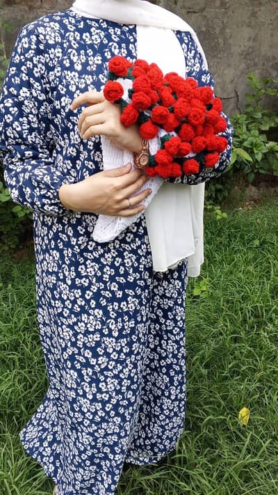 Crochet Flower Bouquet / Handmade Floral Bouquet / Yarn Flowers