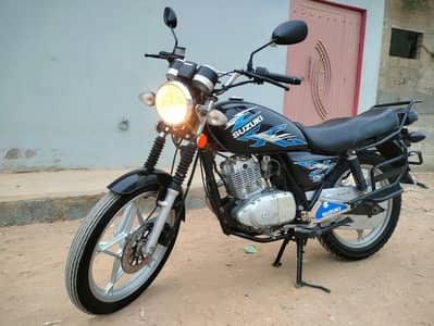 Suzuki gs150 Good condition what app num 03197102917