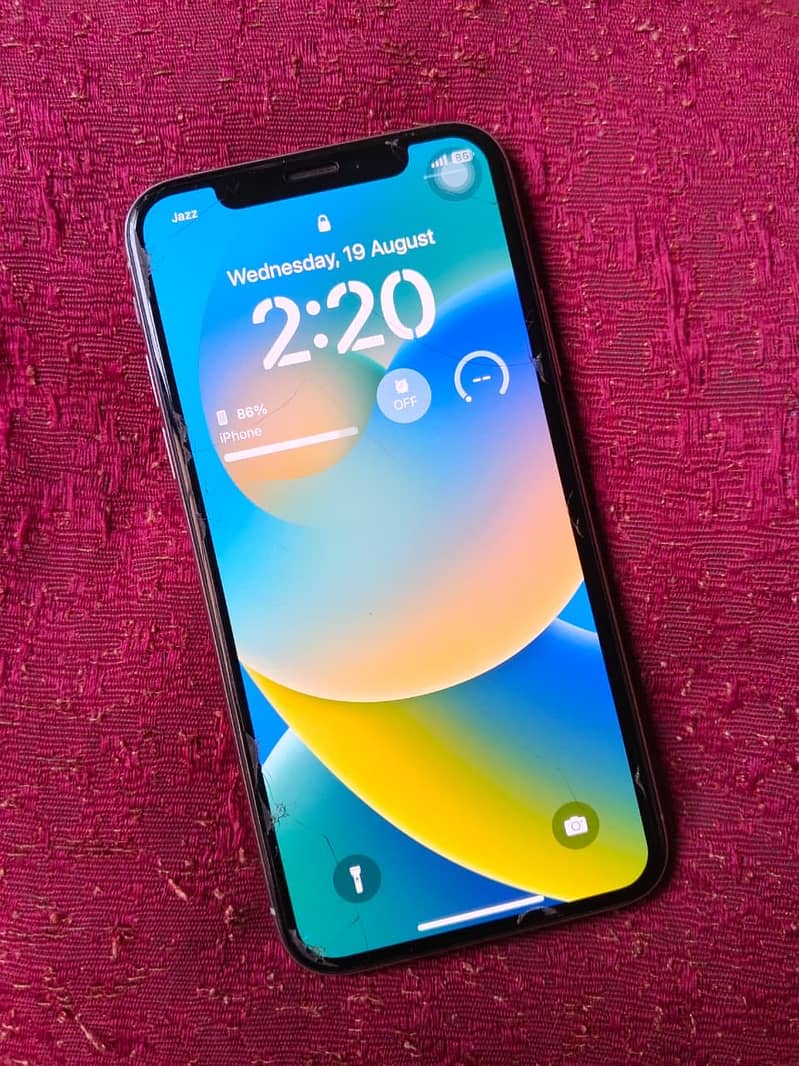 Apple iPhone X 0