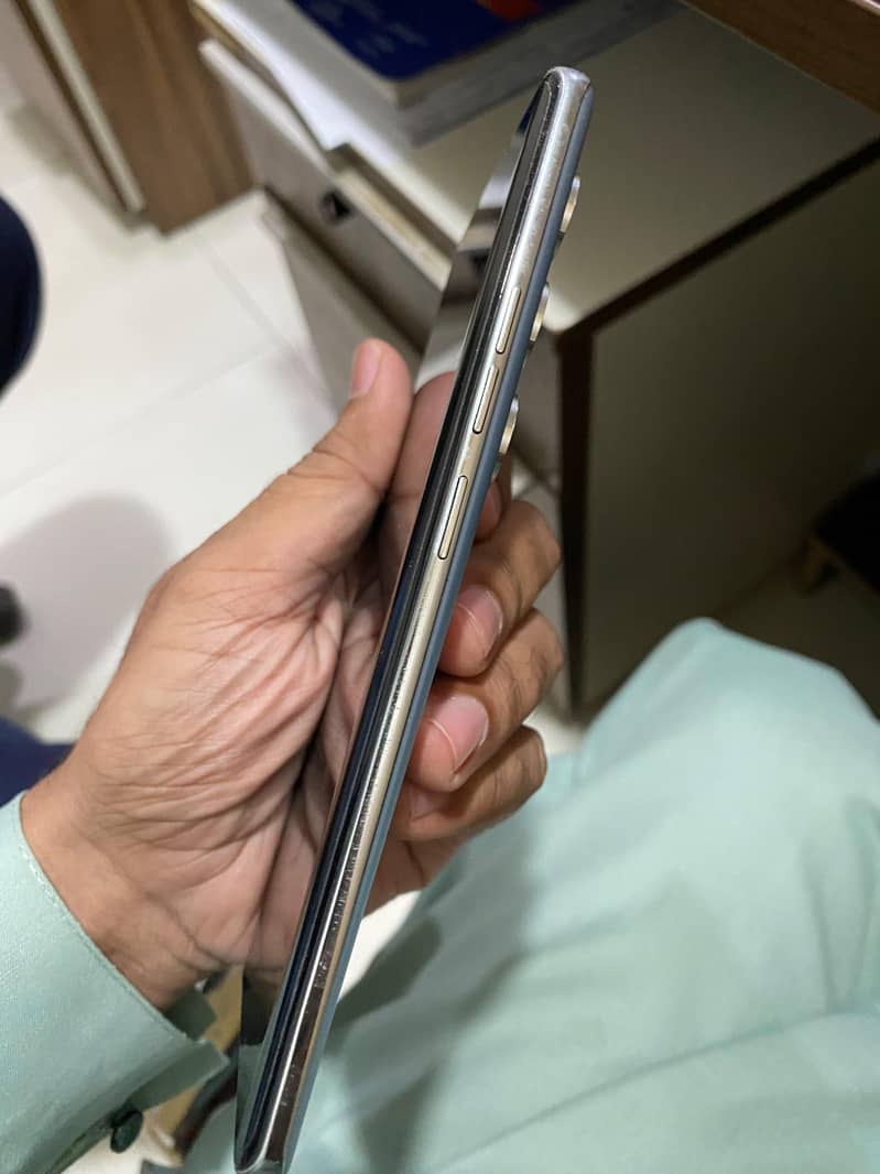 Tecno CAMON 40 Pro 1