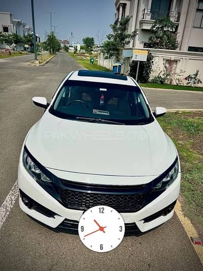 Honda Civic Oriel 1.8 CVT 2017 Model