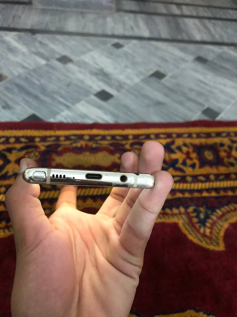 Samsung Mobile Note 8 2