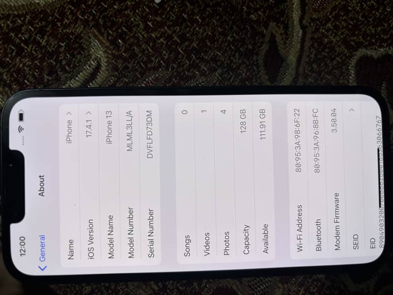 Apple iPhone 13 1