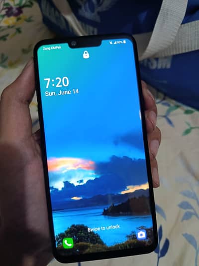 LG G8 ThinQ