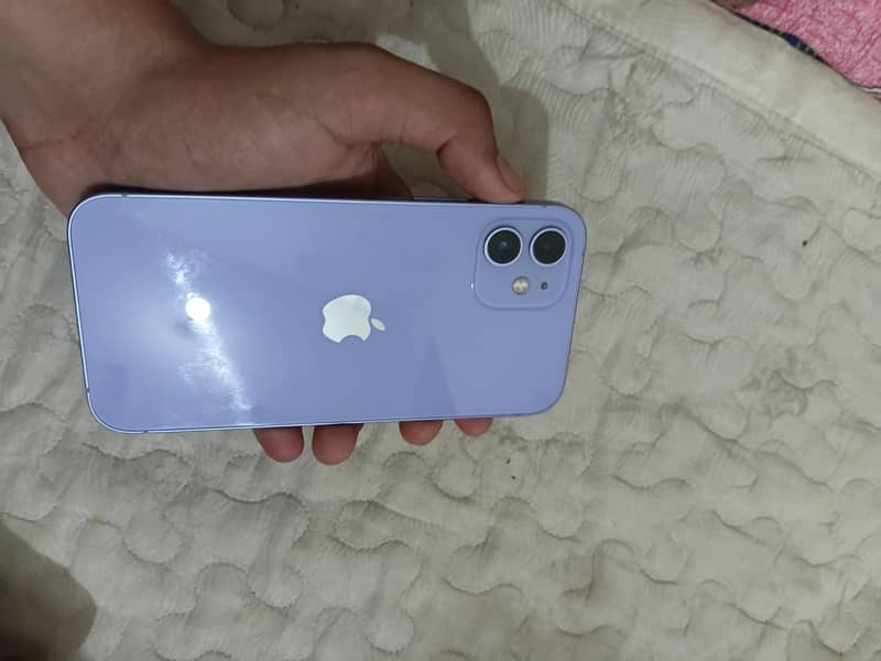 Apple iPhone 12 0