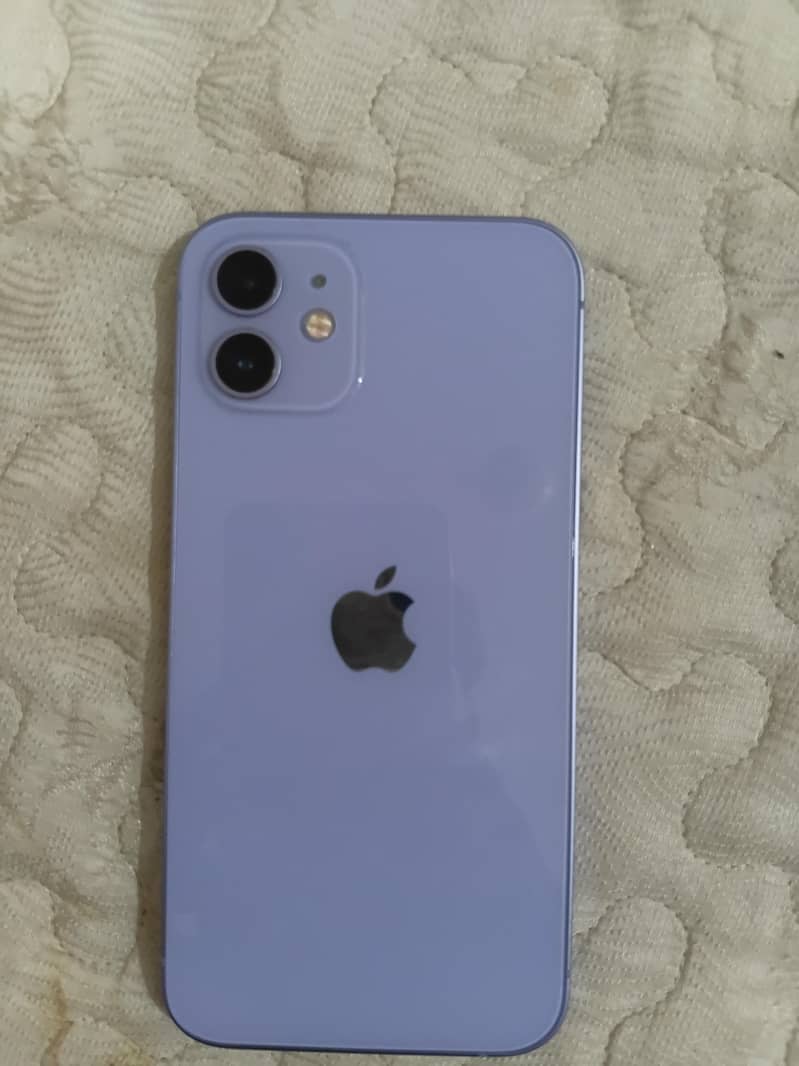 Apple iPhone 12 3