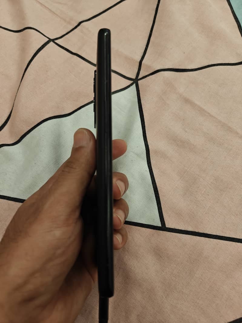 OnePlus 9 pro 2