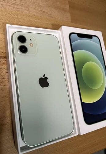 Apple iPhone 12