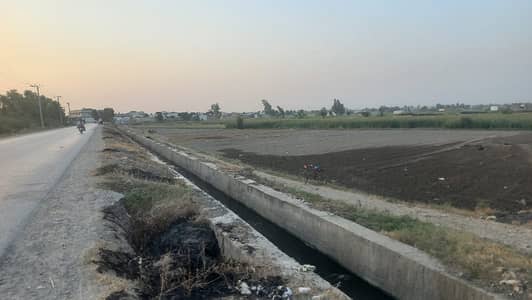 27 kanal plots availble for Urgent Sale On Charsada Road Dagona Nowshera Kalan