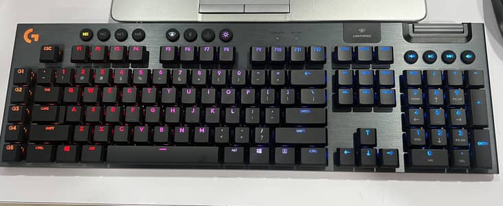 Logitech G 915 Gaming Wireless Keyboard