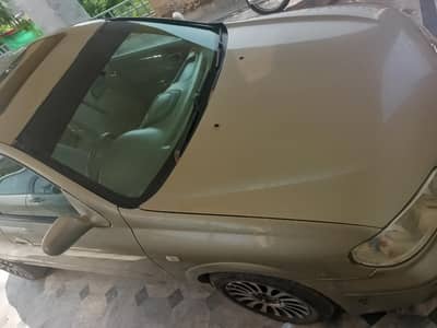 Nissan Sunny 2003