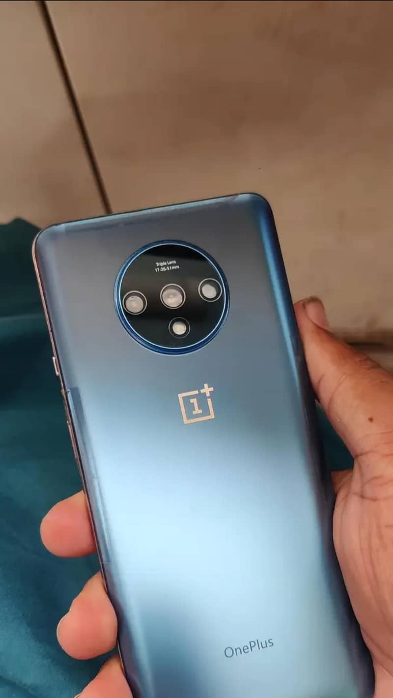 One Plus 7T 1