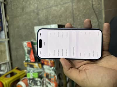 Apple iPhone 16