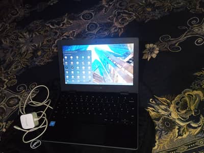 Chromebook 4GB 32GB | With Bag & Charger | 10/10 Condition