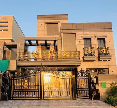 10 Marla Brand House For Rent
