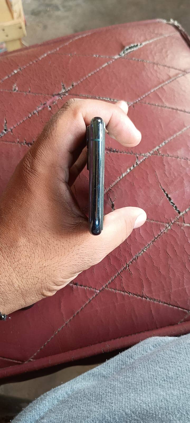 Apple iPhone 11 Pro 3