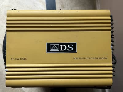 4 Channel Amp + Speakers
