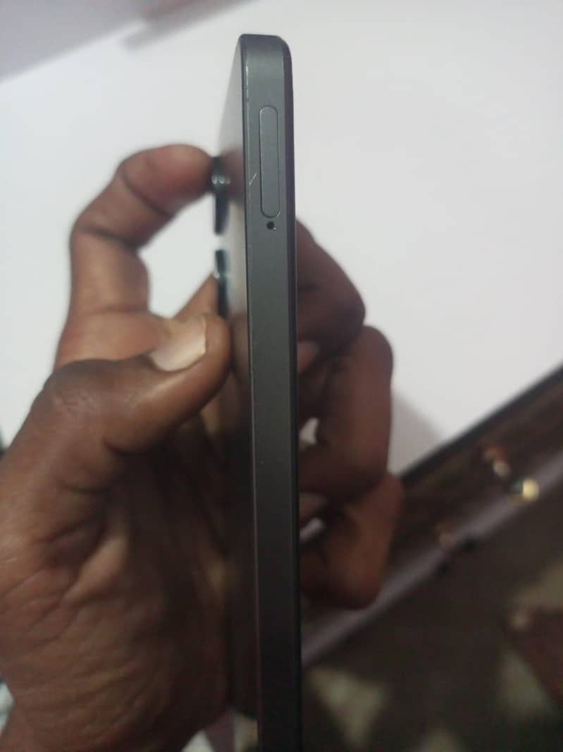 Realme Note 60x 1