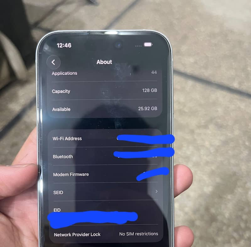 Apple iPhone 15 5