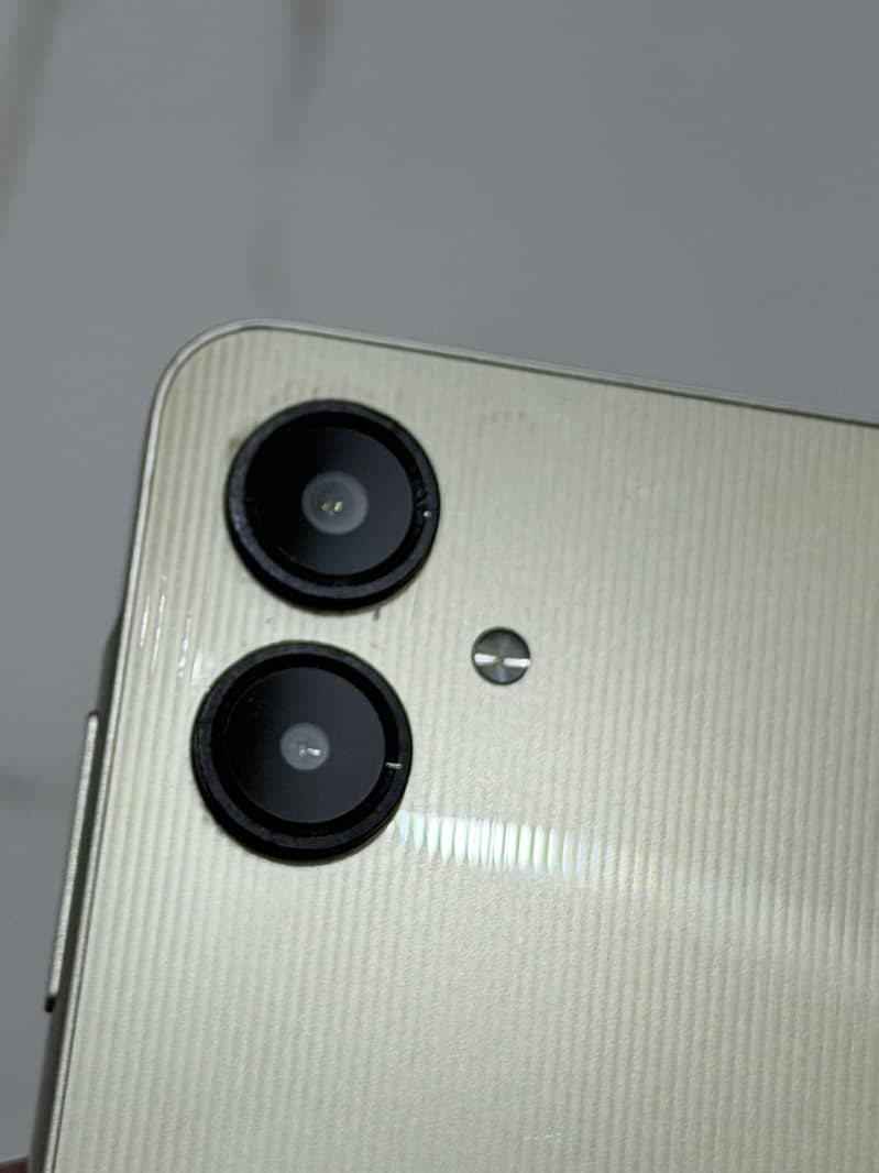 Samsung a06 1