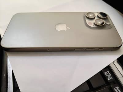 Apple iPhone 15 Pro Max