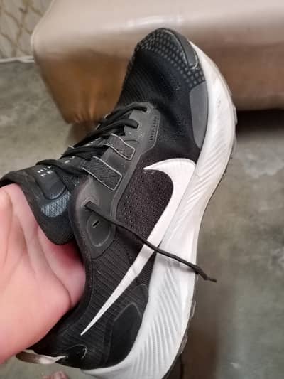 NIKE PEGASUS TRAIL