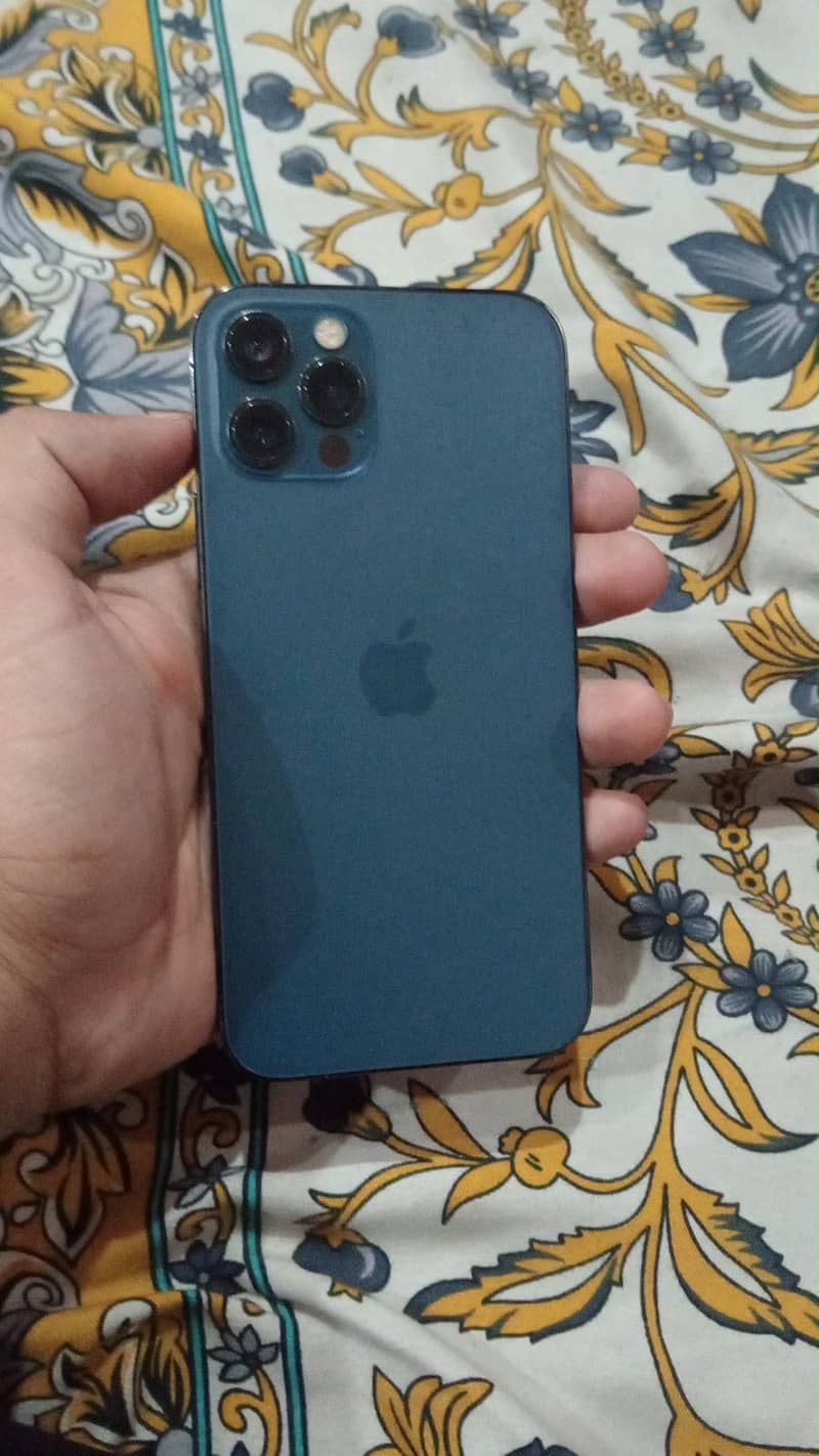 Apple iPhone 12 Pro 1